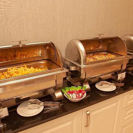 Empula & Residences Otel 4*