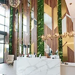 Empula & Residences *