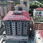 Empula & Residences Hotel *