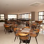 Hotel Empula & Residences
