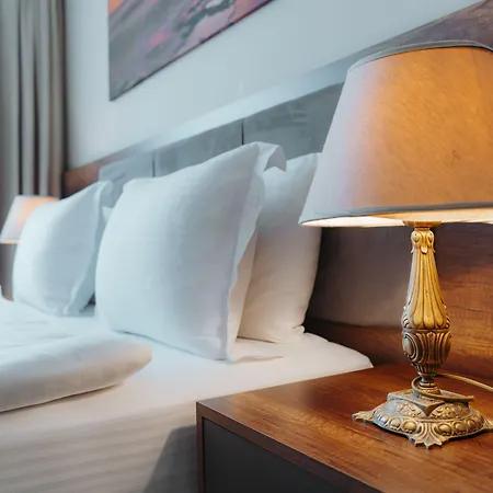 Otel Empula & Residences *