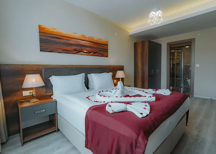 Empula & Residences Hotel