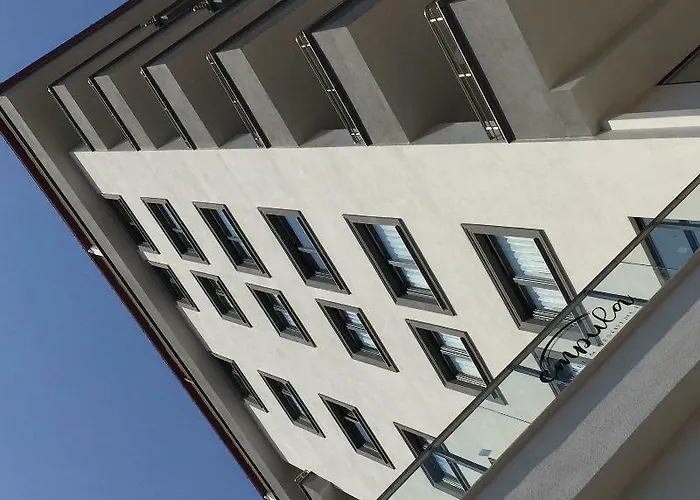 Hotel Empula & Residences *