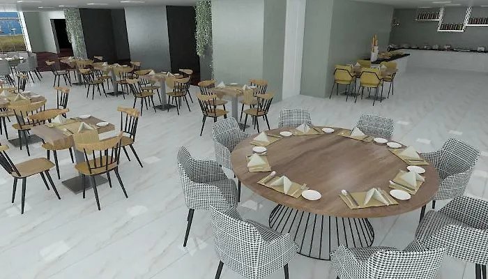 Empula & Residences *