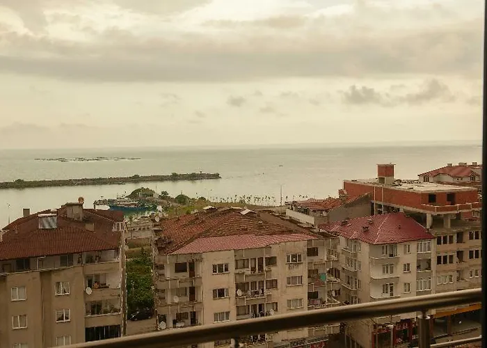 Hotel Empula & Residences Kaşüstü