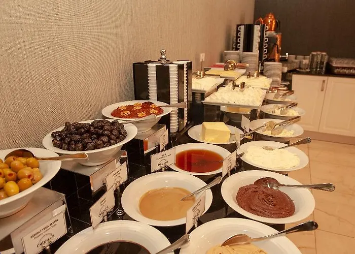 Empula & Residences Kaşüstü